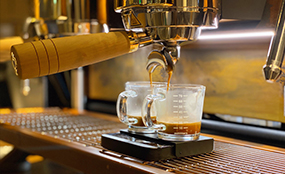 無料コーヒーコーナー写真